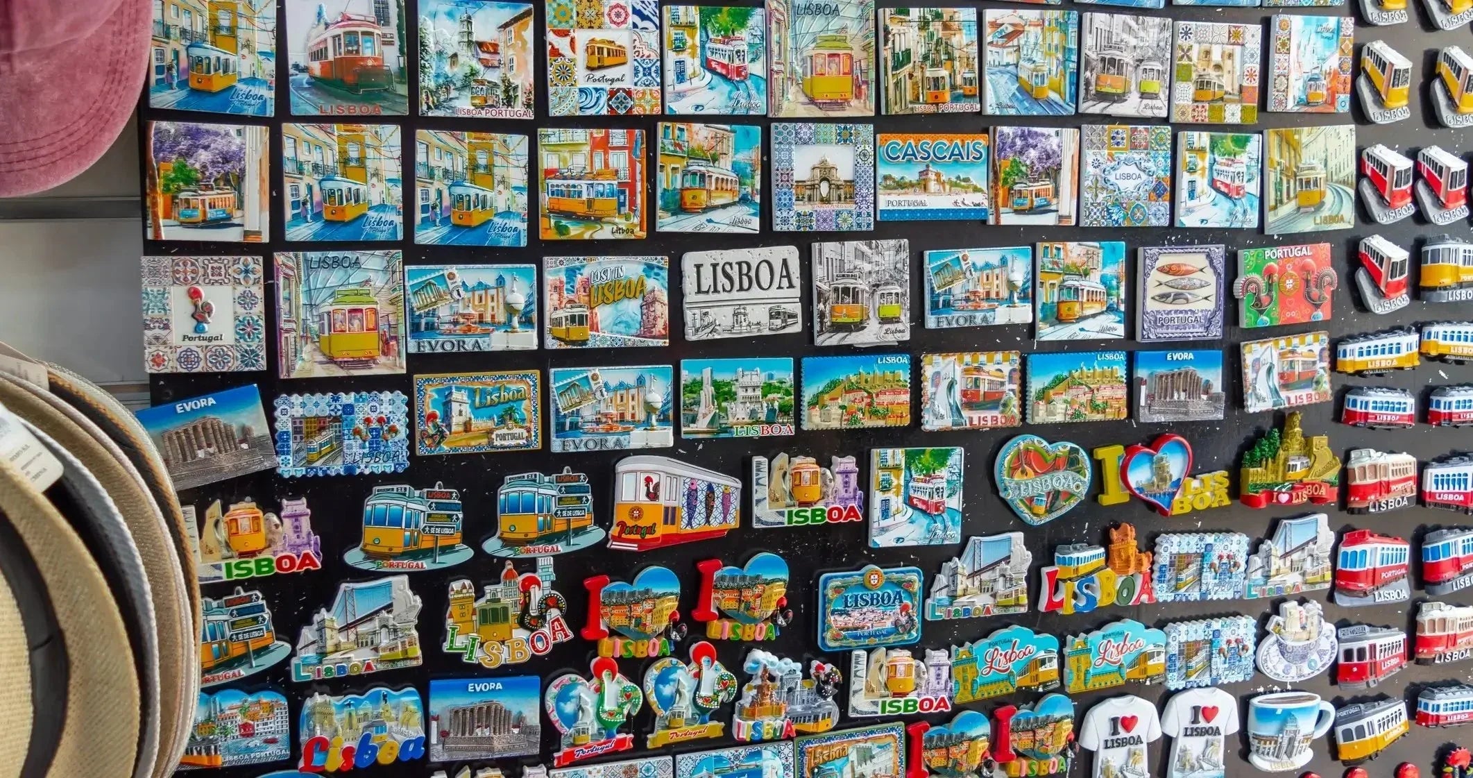 Portugal Magnet Souvenirs Collect The Most Iconic Portuguese Memories portugal-magnet-souvenirs-collect-the-most-iconic-portuguese-memories