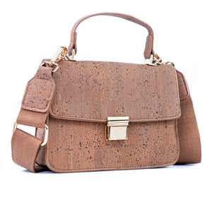 Elegante borsa a tracolla in sughero naturale con chiusura dorata BAG-2322