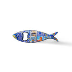Shaped like a sardine, this metal bottle opener is adorned with vibrant, intricate details, highlighting a landmark building and the text "Lisboa." The opener hole is located where the fish’s eye would be, making this a charming memento from Portugal.