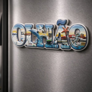 quarteira magnet placed on a fridge surface